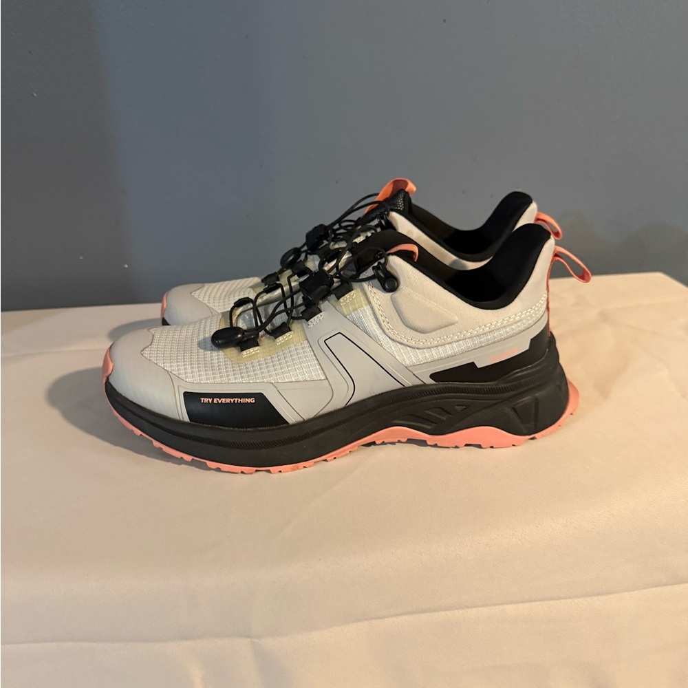 Trendy Women's White and Pink Moto Boots